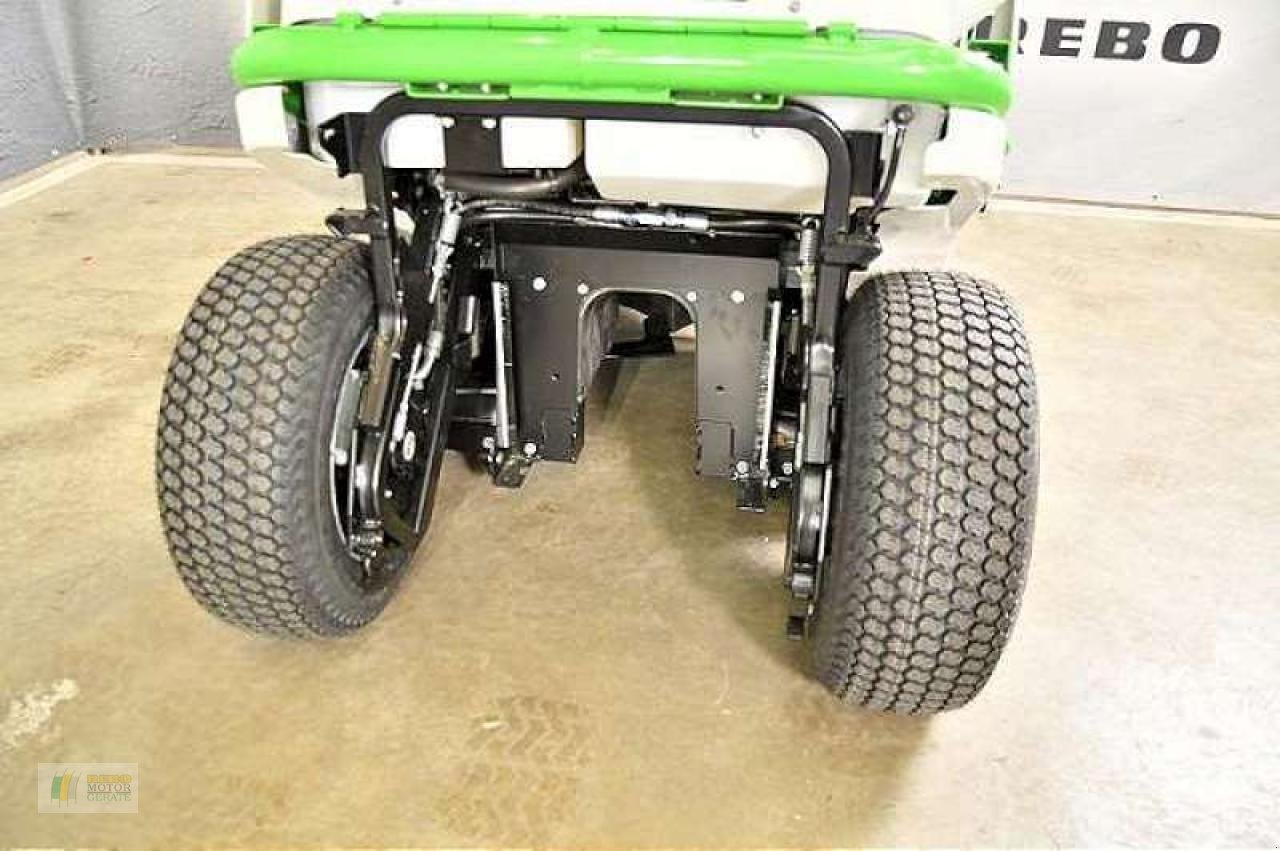 Kommunaltraktor of the type Etesia BUFFALO, Neumaschine in Bredstedt (Picture 10)