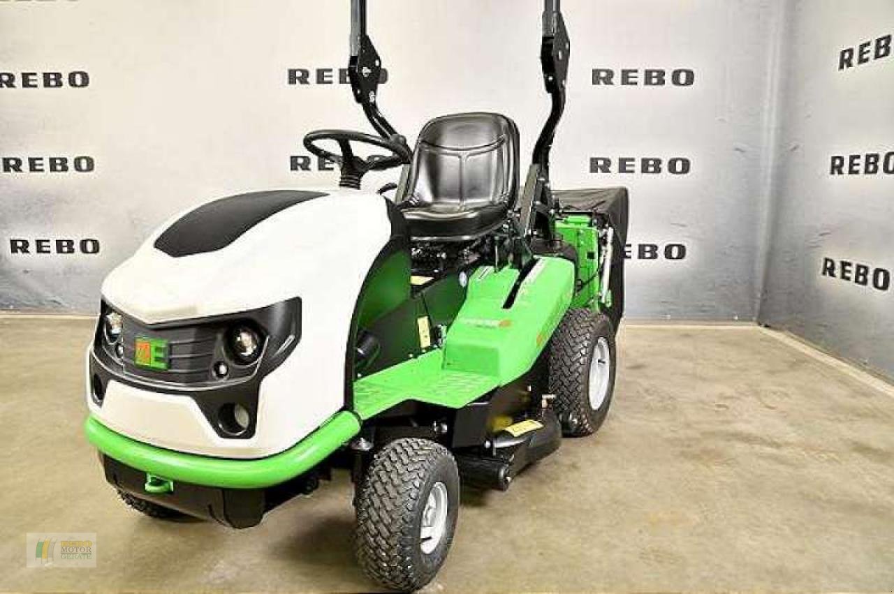 Kommunaltraktor типа Etesia HYDRO 100, Neumaschine в Cloppenburg (Фотография 1)