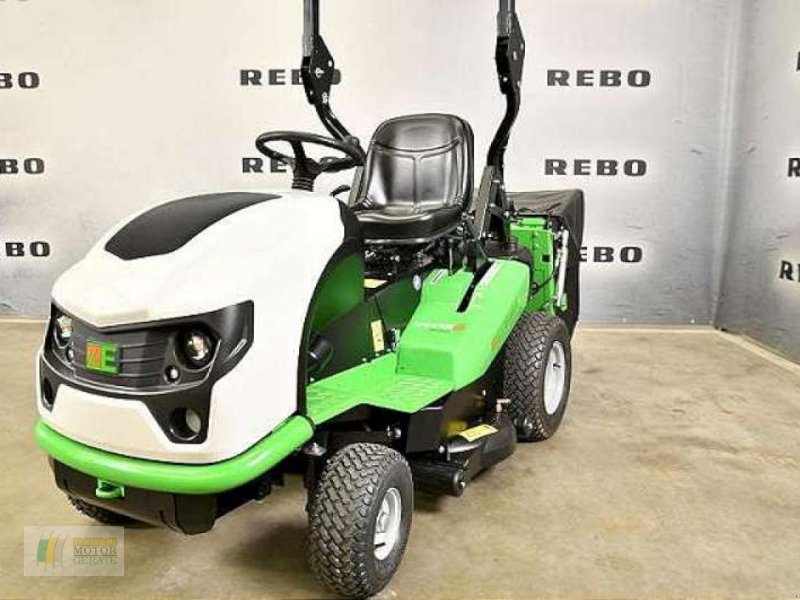 Kommunaltraktor типа Etesia HYDRO 100, Neumaschine в Cloppenburg (Фотография 1)