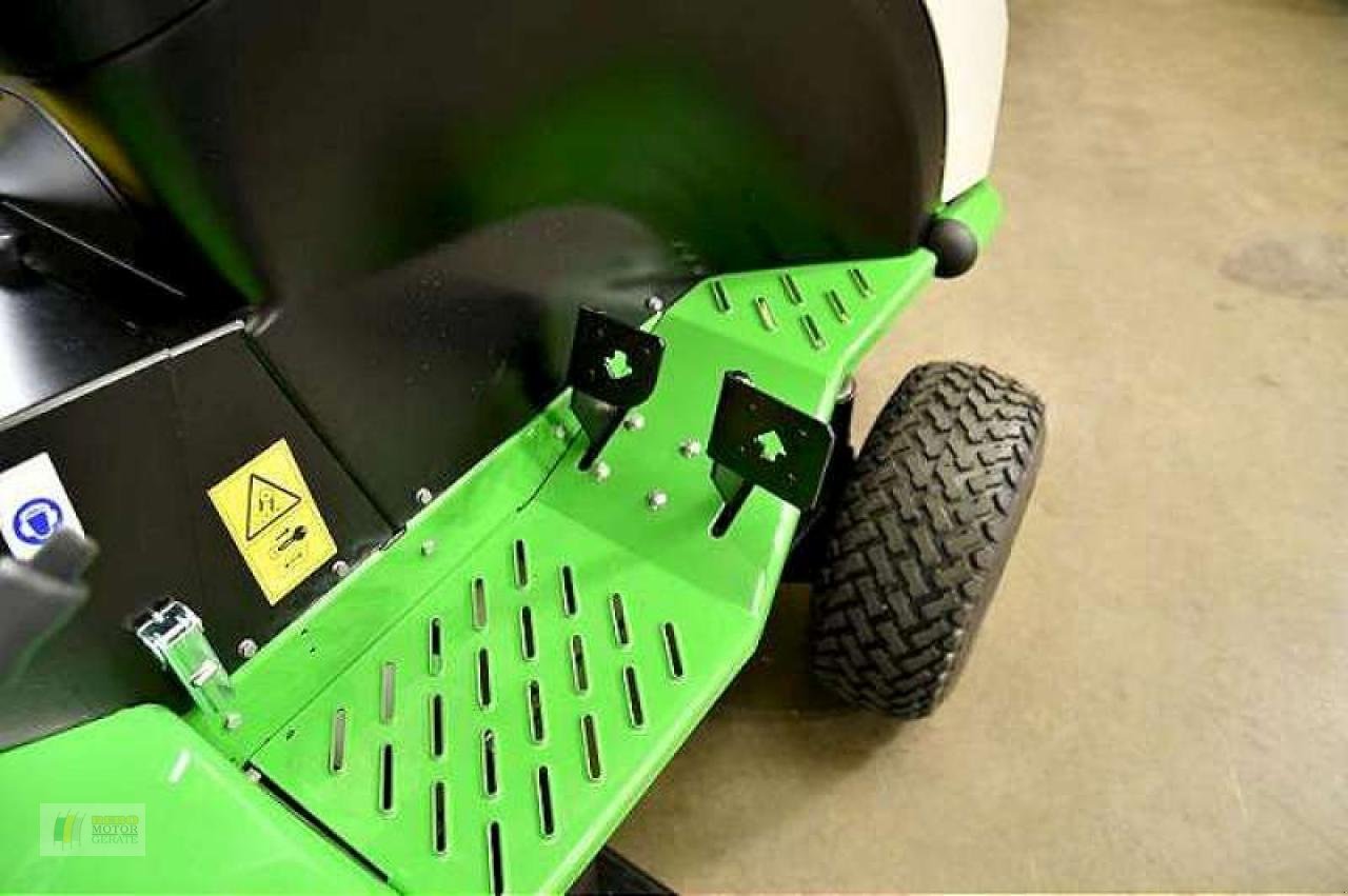 Kommunaltraktor typu Etesia HYDRO 100, Neumaschine v Bredstedt (Obrázek 3)