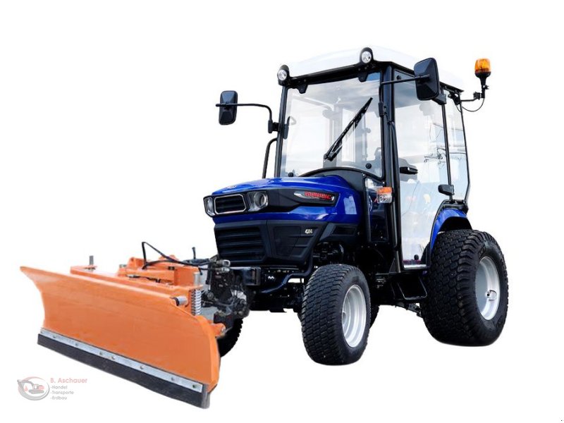 Kommunaltraktor typu Farmtrac Farmtrac 22 mit Kabine und Schneeschild Vorführe, Vorführmaschine v Dimbach