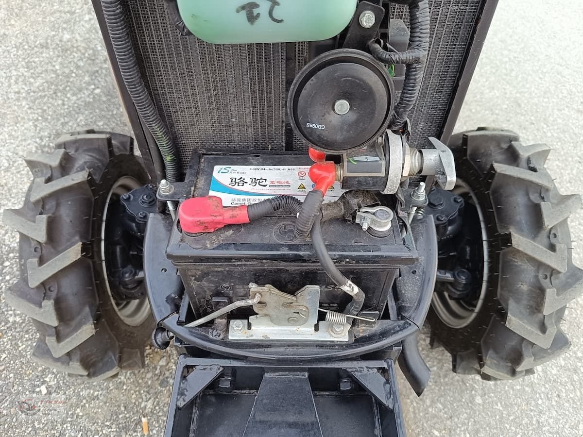 Kommunaltraktor типа Farmtrac Farmtrac 22 mit Kabine Vorführer, Vorführmaschine в Dimbach (Фотография 9)