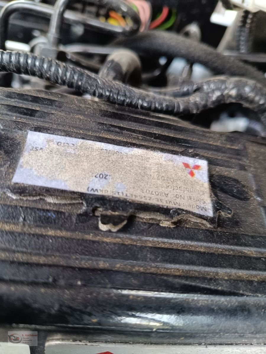 Kommunaltraktor типа Farmtrac Farmtrac 22 mit Kabine Vorführer, Vorführmaschine в Dimbach (Фотография 7)