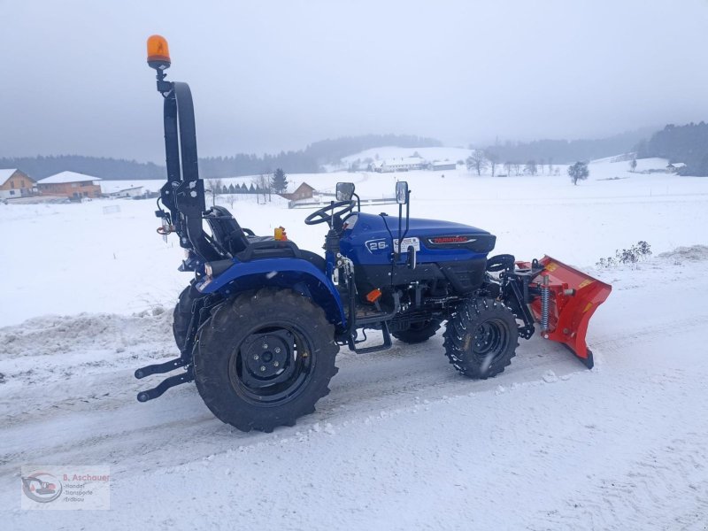 Kommunaltraktor typu Farmtrac Farmtrac 26 H mit Hydrostat, Fronthydraulik, Fro, Vorführmaschine v Dimbach (Obrázek 1)