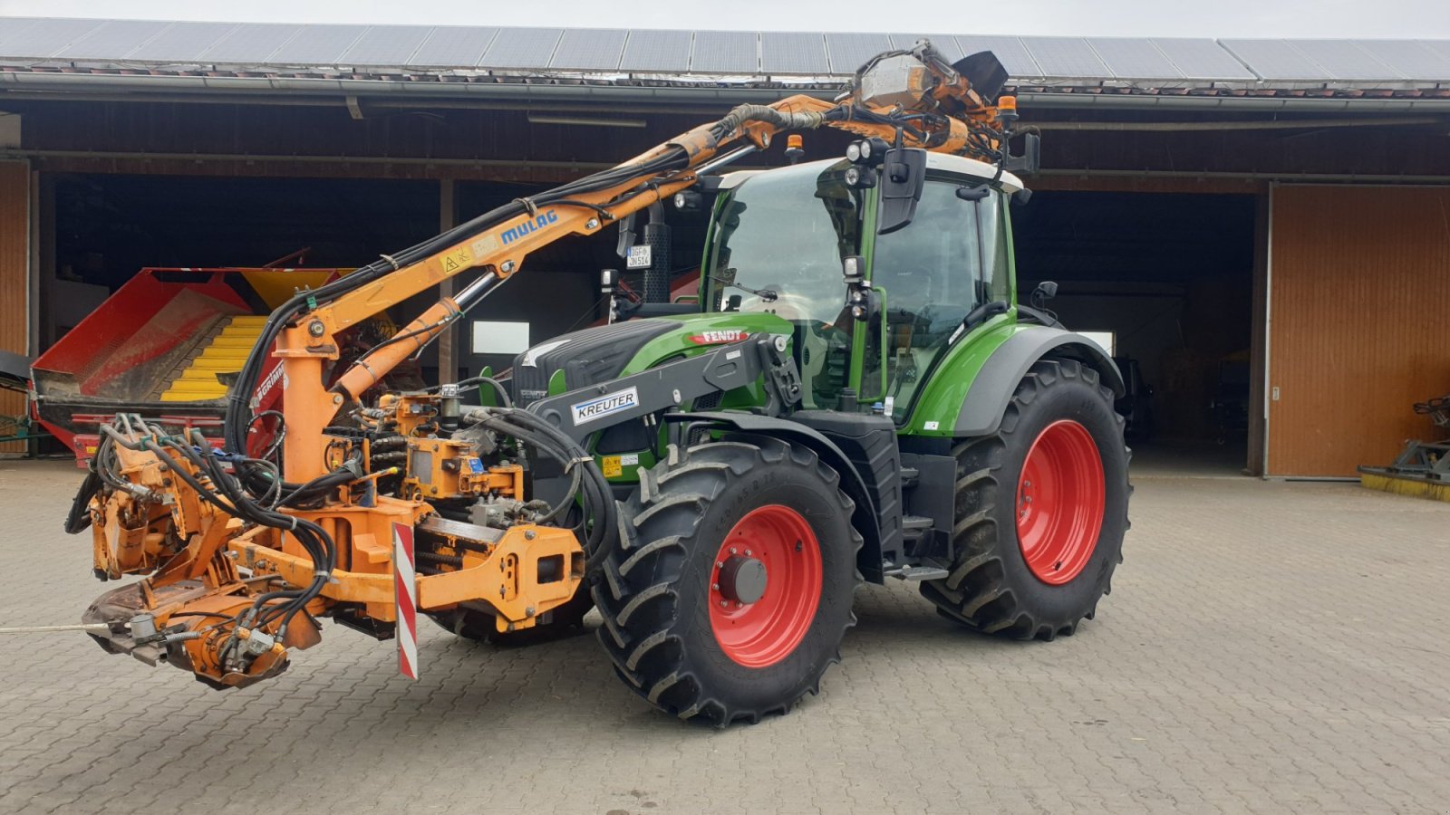 Kommunaltraktor Türe ait Fendt 516, Gebrauchtmaschine içinde Niederviehbach (resim 1)