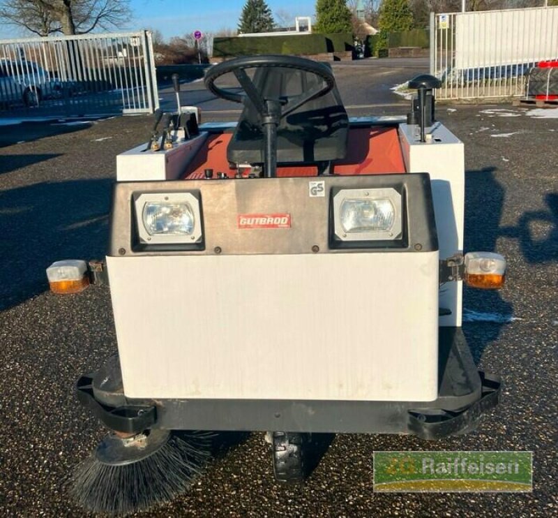 Kommunaltraktor tipa Gutbrod Kehrmaschine B1320D, Gebrauchtmaschine u Bühl (Slika 2)