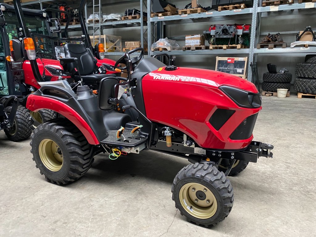 Kommunaltraktor typu Hako-Yanmar SA 221 R kein John Deere, Neumaschine v Alferde (Obrázek 1)