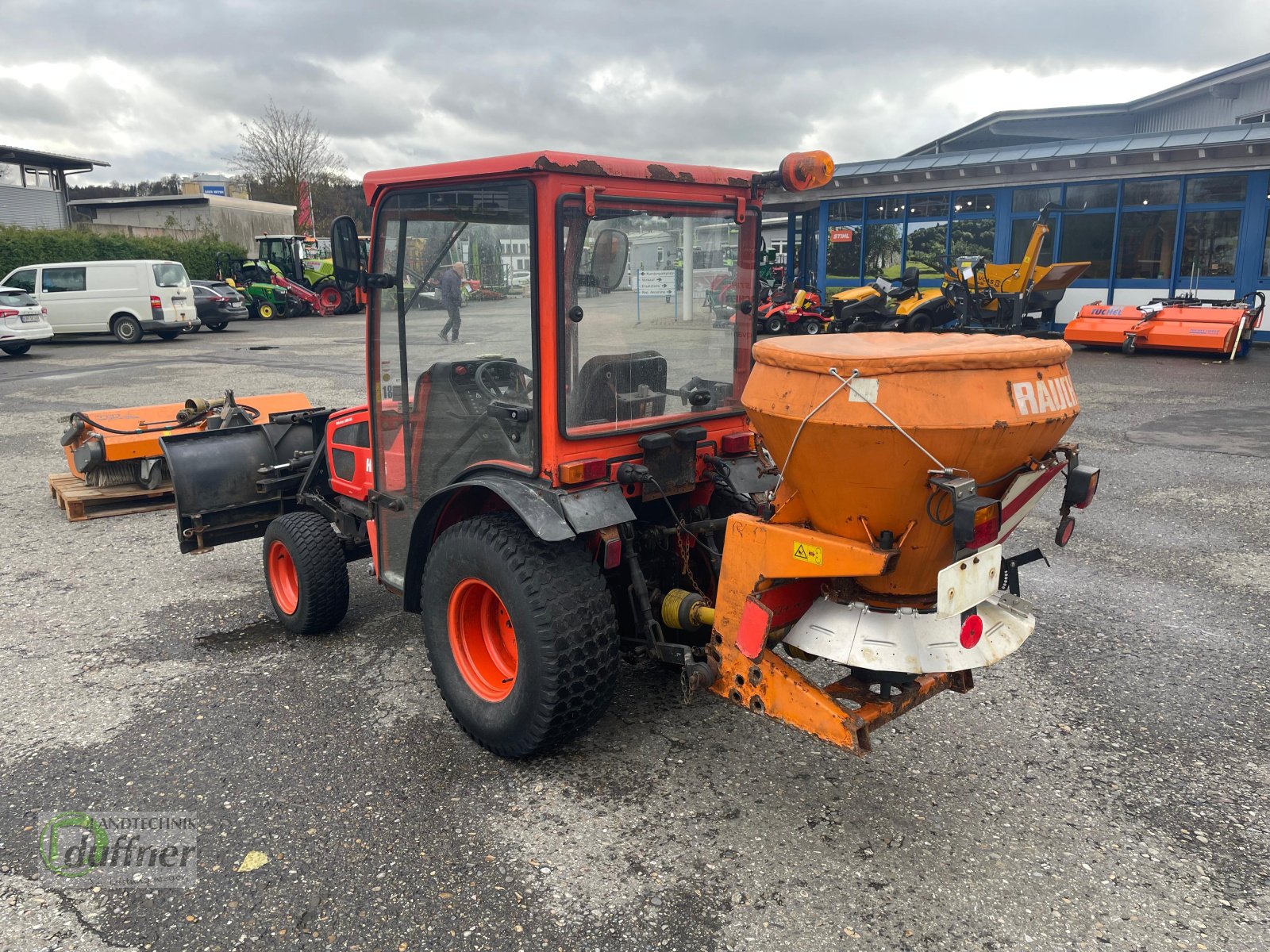Kommunaltraktor des Typs Hako Hakotrac 3000 DA, Gebrauchtmaschine in Münsingen (Bild 3)