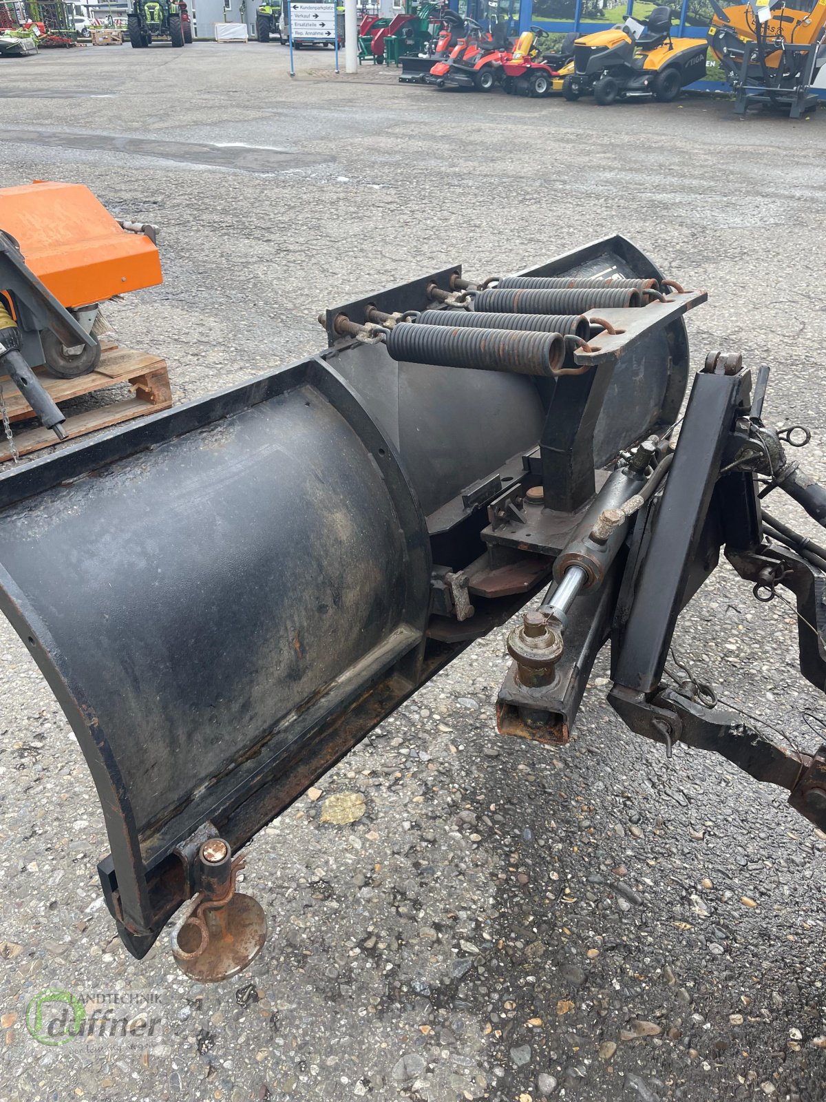 Kommunaltraktor des Typs Hako Hakotrac 3000 DA, Gebrauchtmaschine in Münsingen (Bild 7)