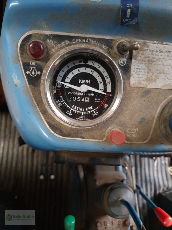 Kommunaltraktor des Typs Hinumoto E250, Gebrauchtmaschine in Weilheim-Heubach (Bild 4)