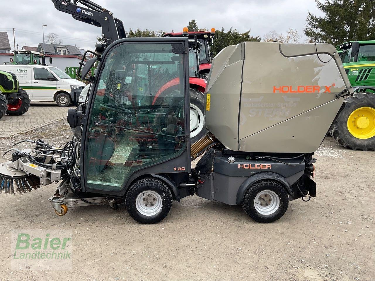 Kommunaltraktor typu Holder X30, Gebrauchtmaschine v OBERNDORF-HOCHMOESSINGEN (Obrázek 1)