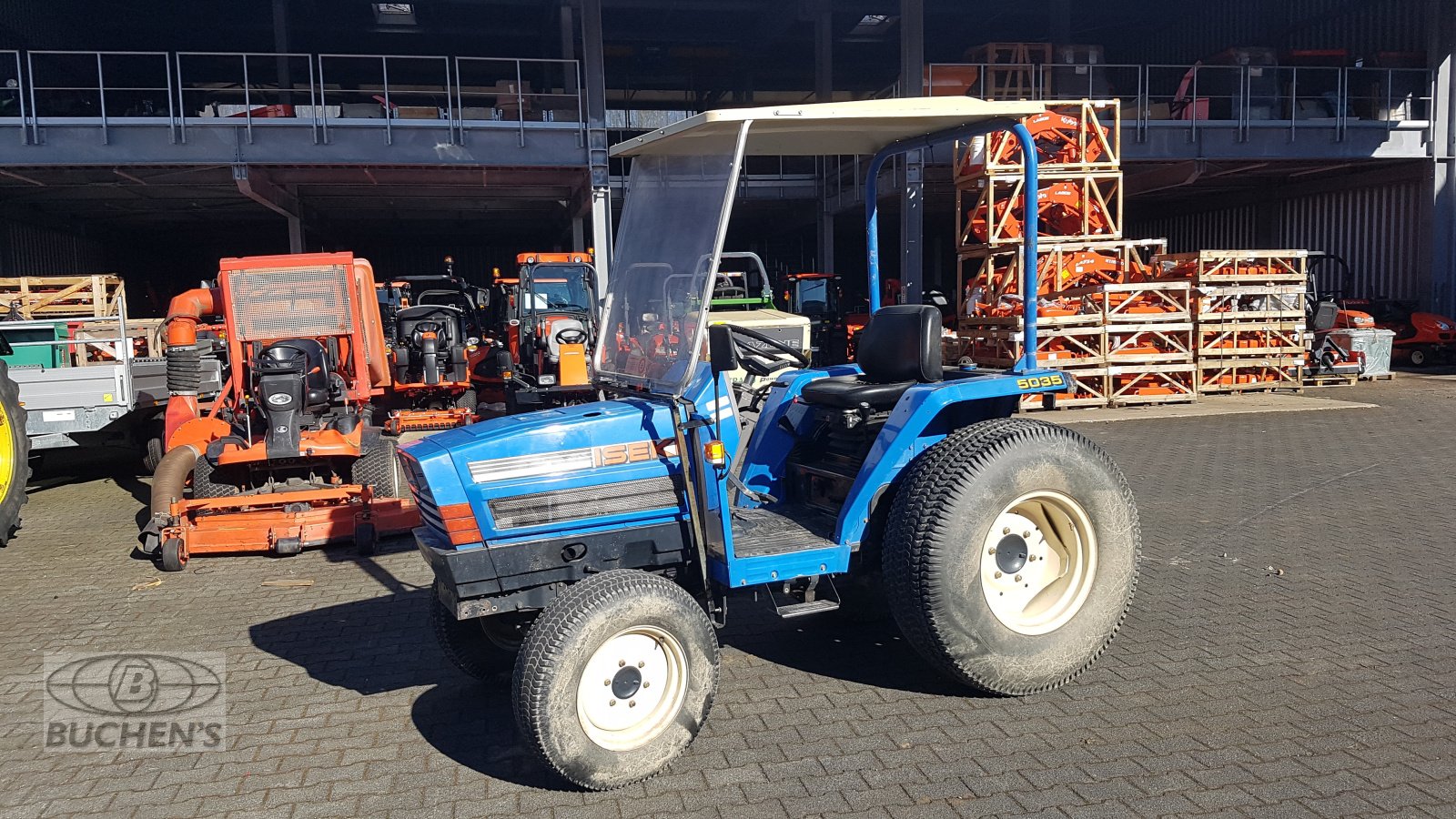 Kommunaltraktor des Typs Iseki 5035, Gebrauchtmaschine in Olpe (Bild 2)