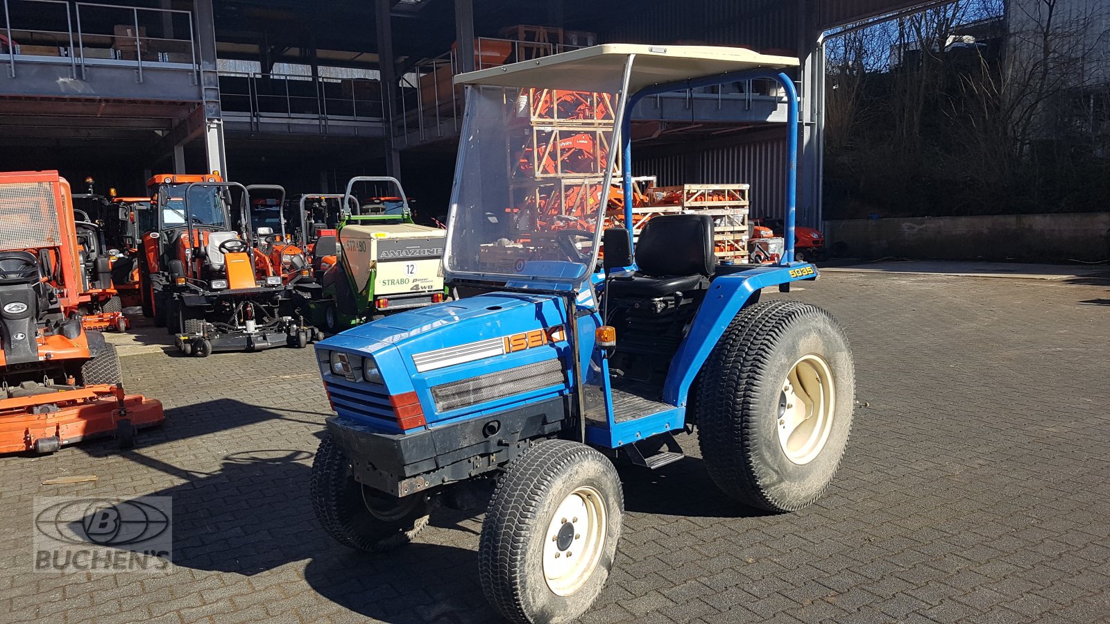 Kommunaltraktor des Typs Iseki 5035, Gebrauchtmaschine in Olpe (Bild 4)