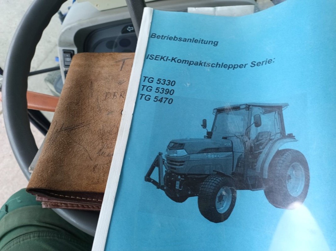 Kommunaltraktor des Typs Iseki TG 5390 + Frontmulcher, Gebrauchtmaschine in Liebenwalde (Bild 8)