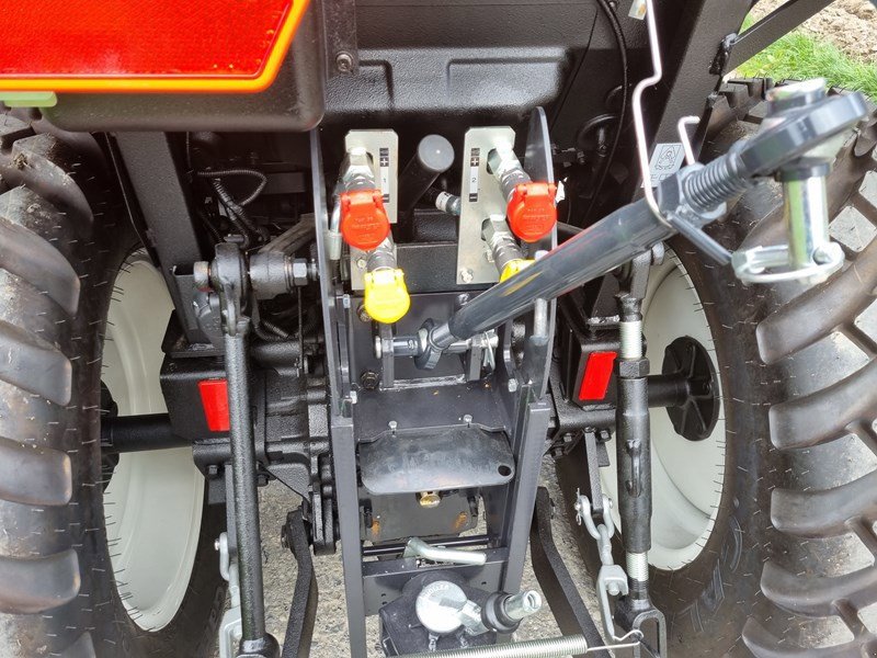 Kommunaltraktor typu Iseki TH 5420 Kommunaltraktor, Ausstellungsmaschine v Chur (Obrázek 5)