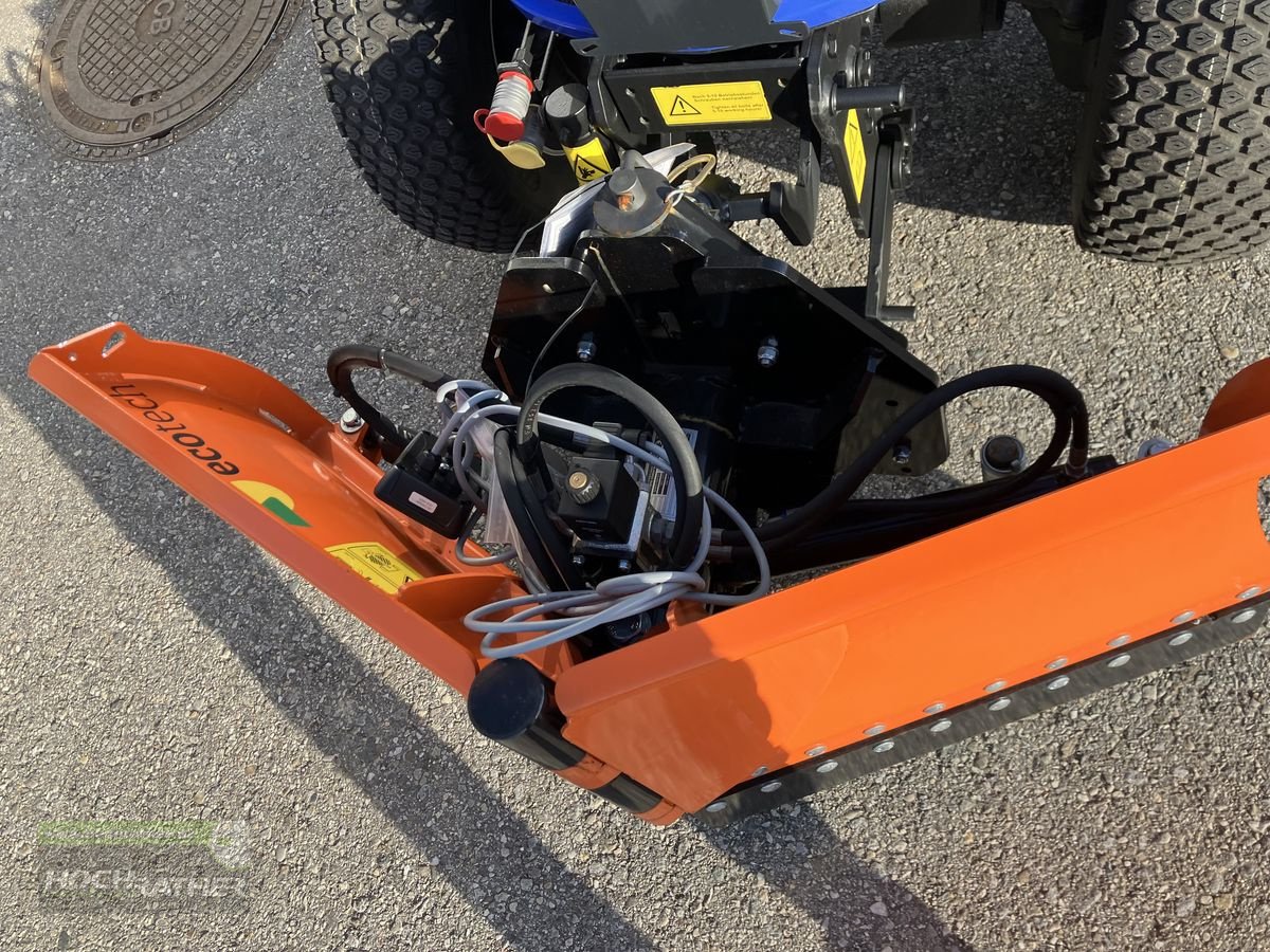 Kommunaltraktor des Typs Iseki TM 3217 AHLK mit Kabine, Neumaschine in Kronstorf (Bild 5)