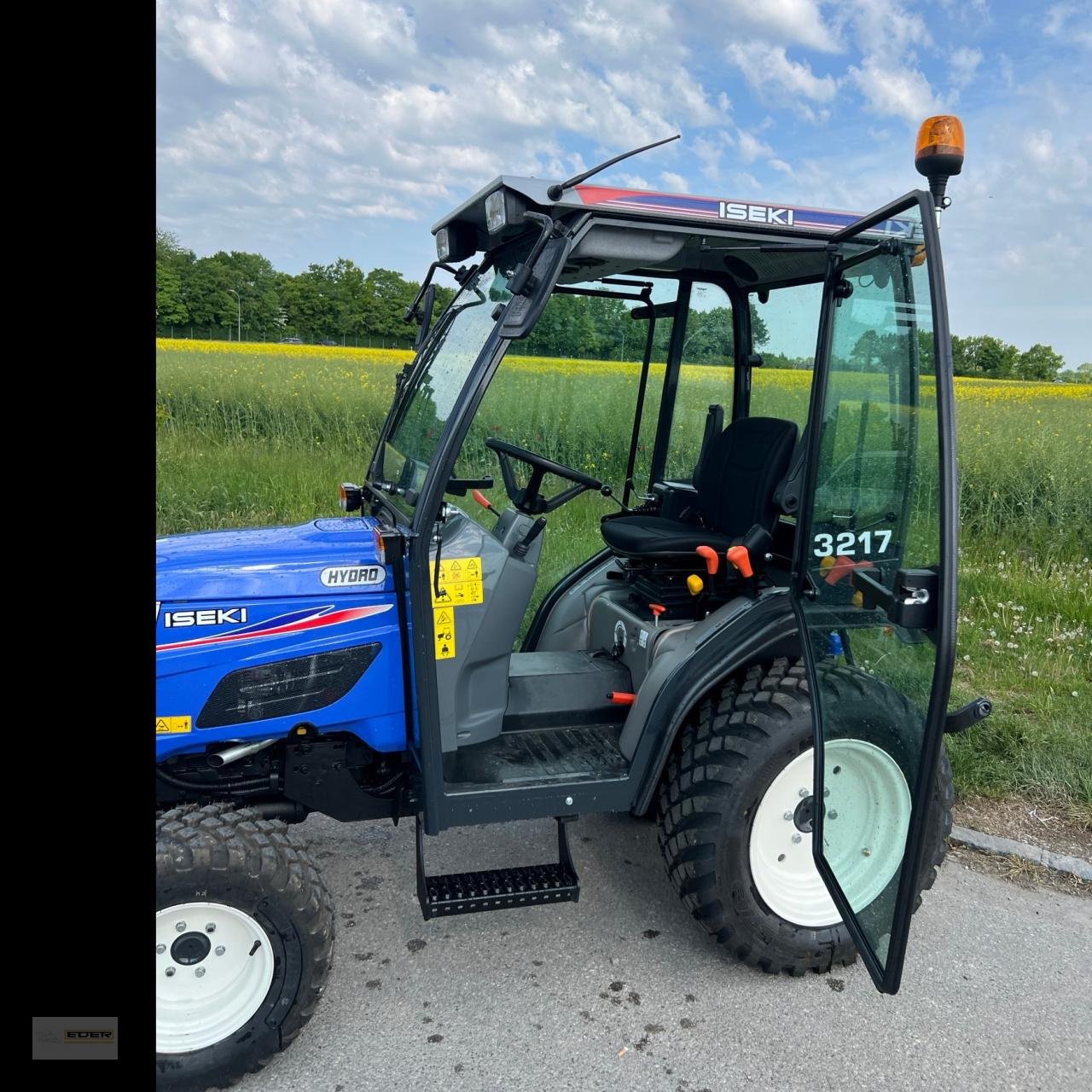 Kommunaltraktor del tipo Iseki TM 3217, Neumaschine en Kirchheim b. München (Imagen 10)