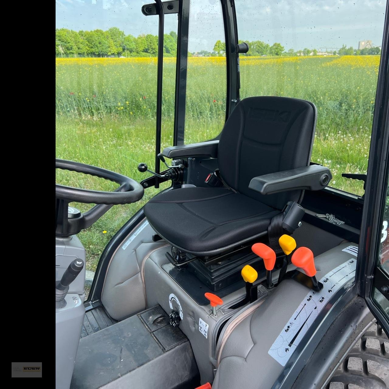 Kommunaltraktor typu Iseki TM 3217, Neumaschine v Kirchheim b. München (Obrázek 11)