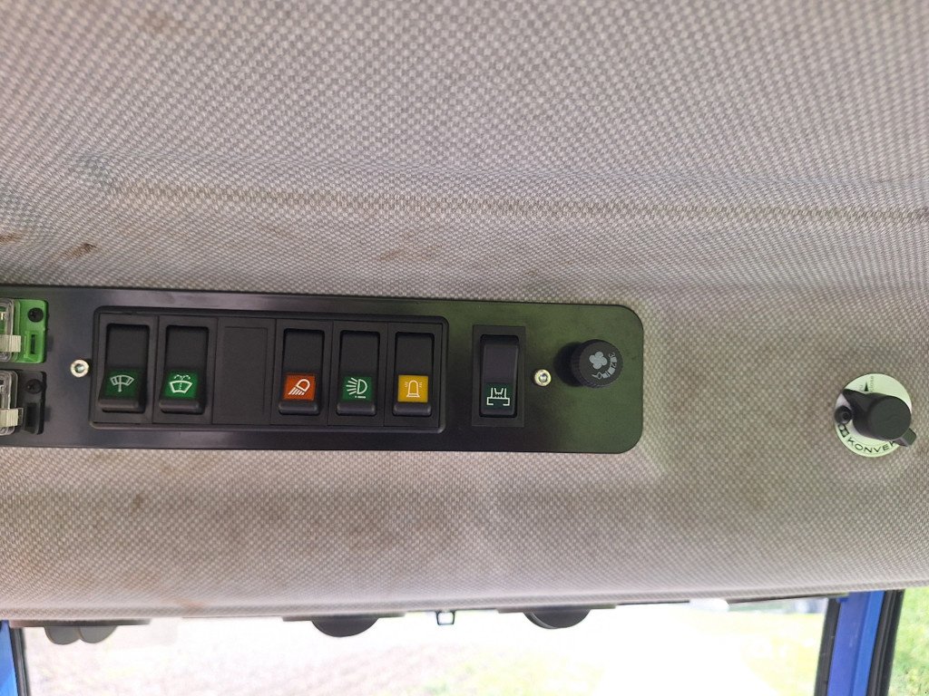 Kommunaltraktor typu Iseki TM 3267 AHL(K) Kommunalfahrzeug, Gebrauchtmaschine v Chur (Obrázek 11)