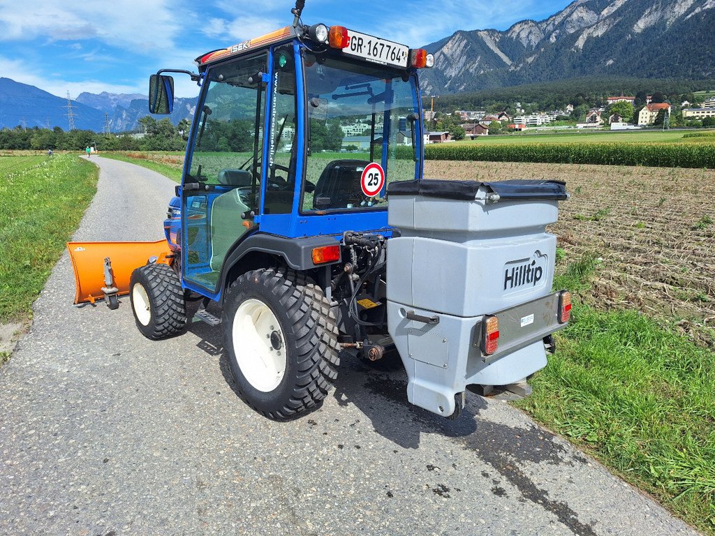 Kommunaltraktor typu Iseki TM 3267 AHL(K) Kommunalfahrzeug, Gebrauchtmaschine v Chur (Obrázek 3)