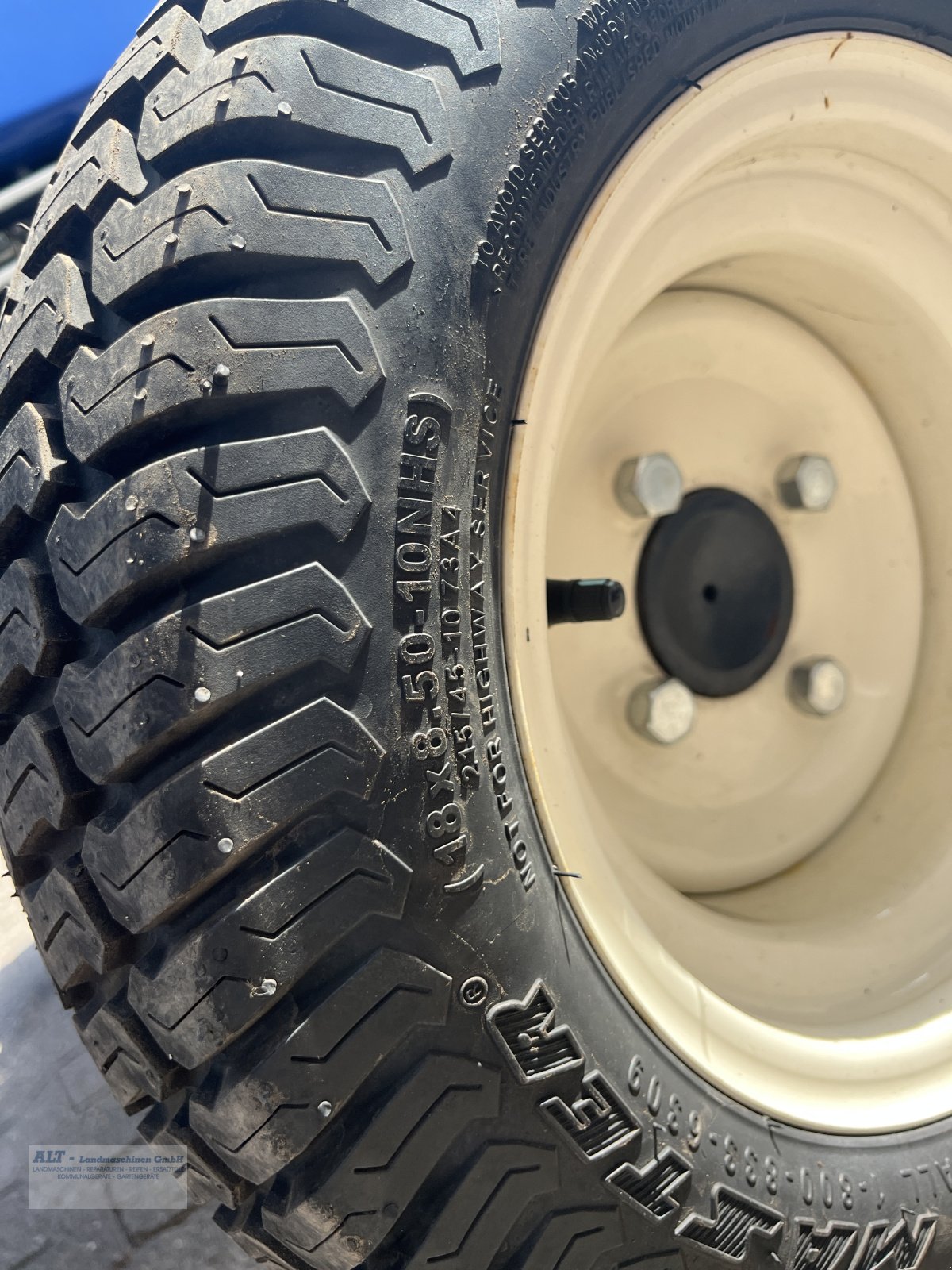 Kommunaltraktor des Typs Iseki TXGS 24, Neumaschine in Eppelborn (Bild 12)