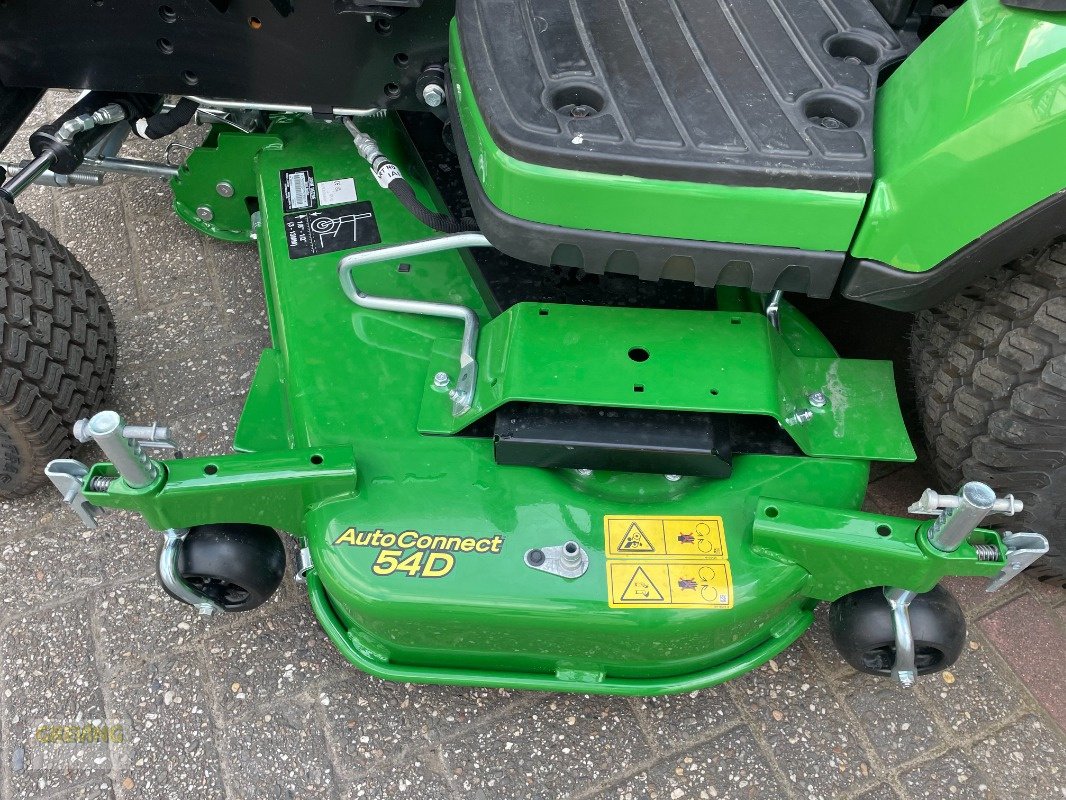 Kommunaltraktor a típus John Deere 1026R + 137 cm Mähdeck, Gebrauchtmaschine ekkor: Ahaus (Kép 11)