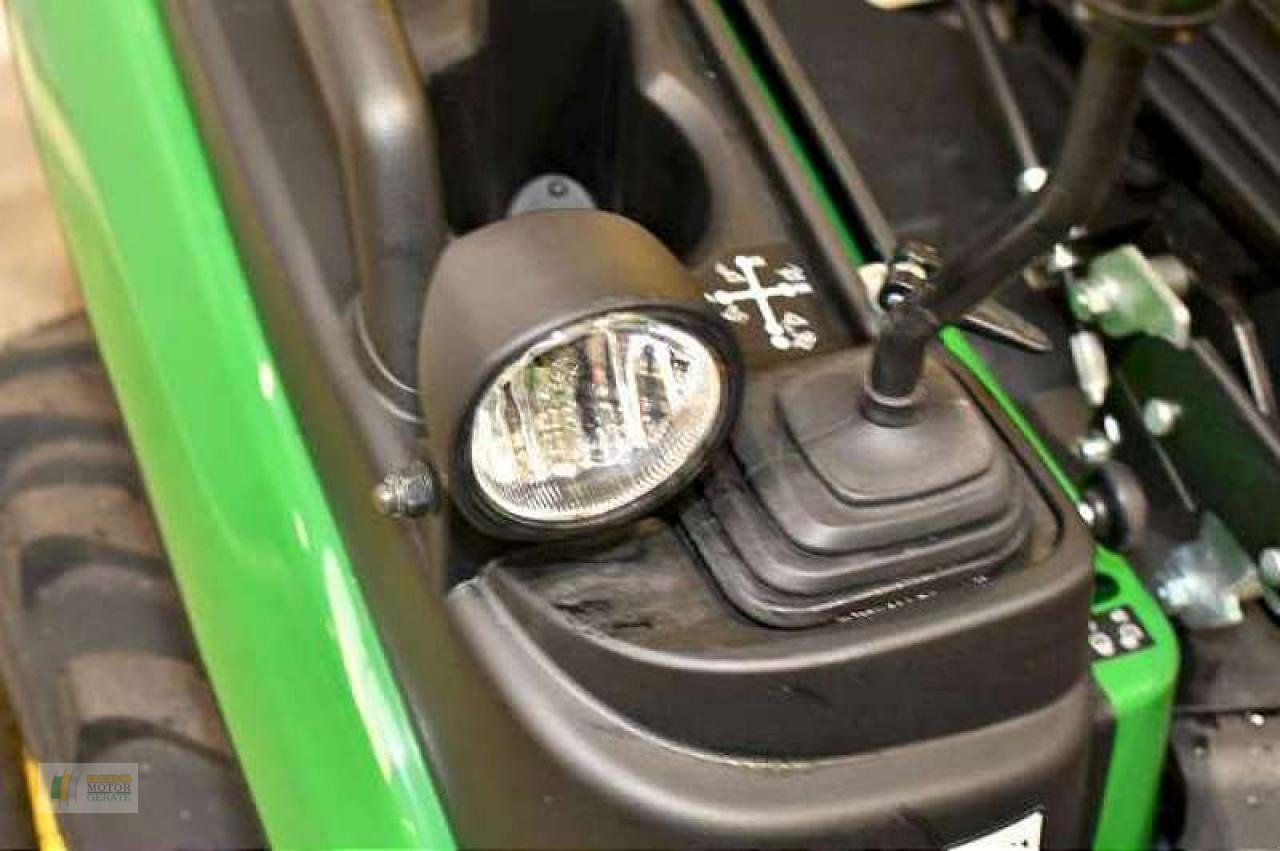 Kommunaltraktor of the type John Deere 1026R TRAKTOR, Neumaschine in Bredstedt (Picture 9)