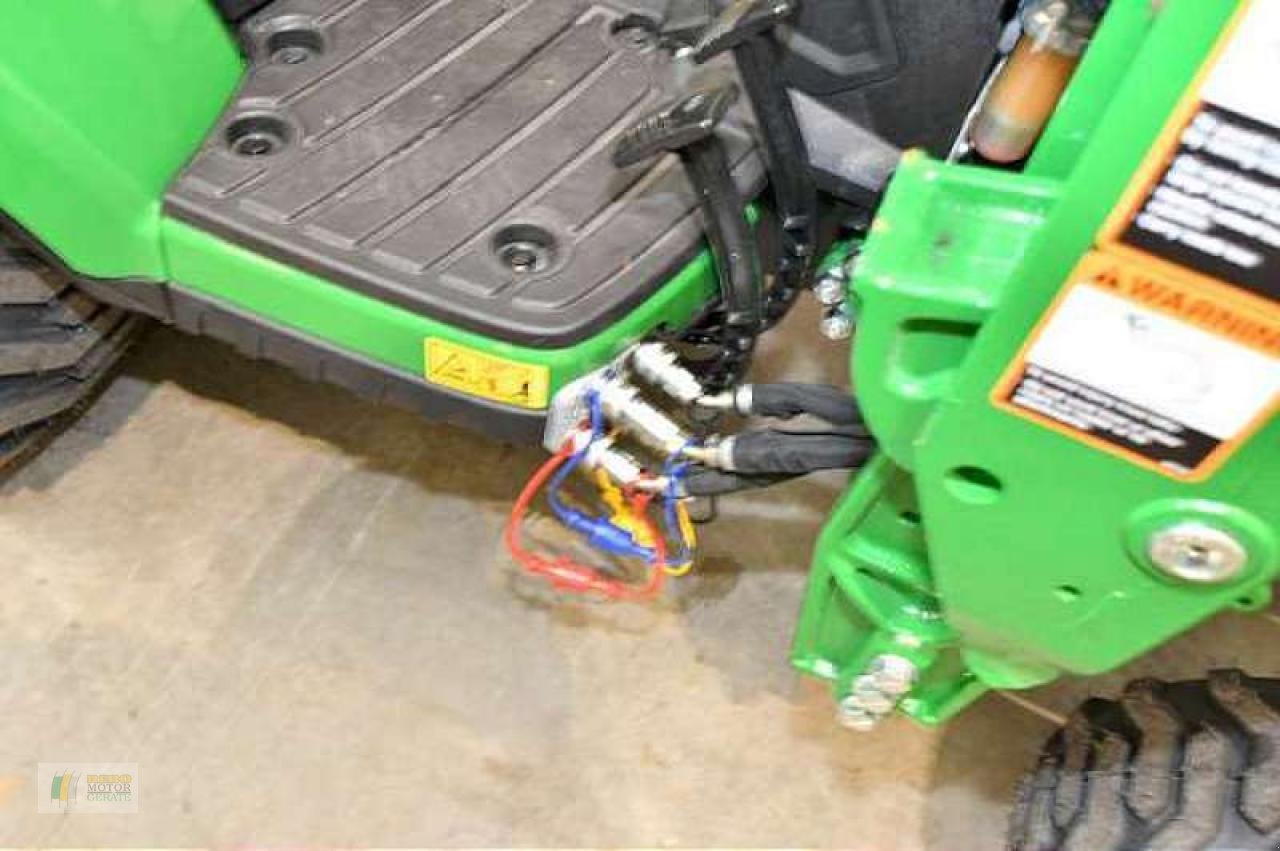 Kommunaltraktor typu John Deere 1026R TRAKTOR, Neumaschine v Cloppenburg (Obrázek 5)