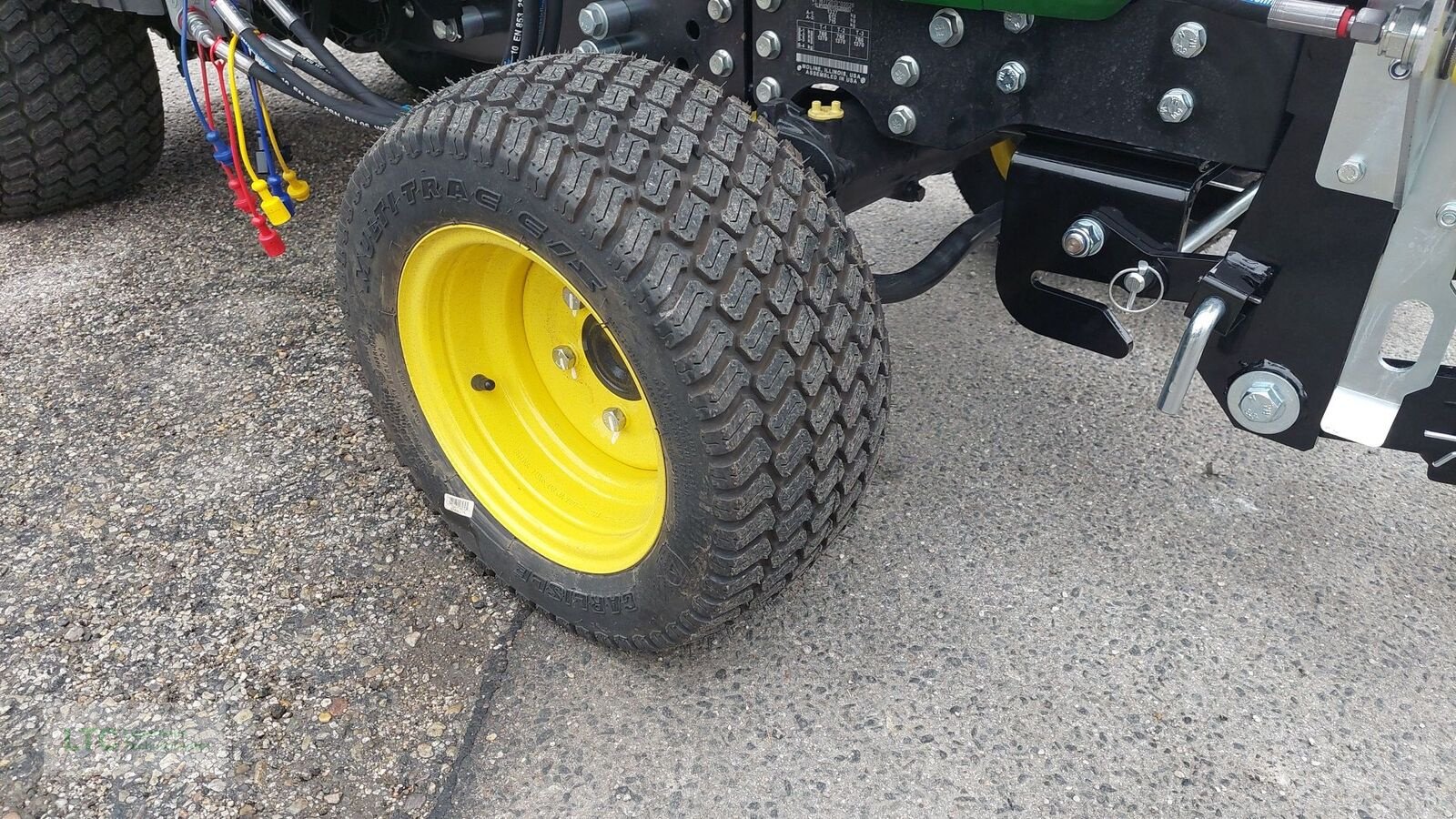 Kommunaltraktor des Typs John Deere 1026R, Neumaschine in Herzogenburg (Bild 12)