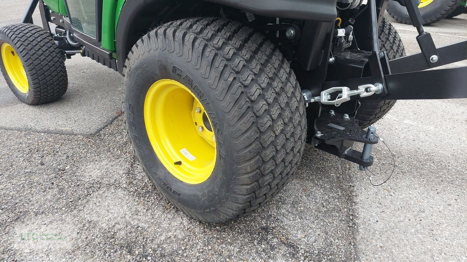 Kommunaltraktor des Typs John Deere 1026R, Neumaschine in Herzogenburg (Bild 16)