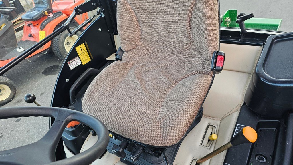 Kommunaltraktor des Typs John Deere 1026R, Gebrauchtmaschine in Altendorf (Bild 5)