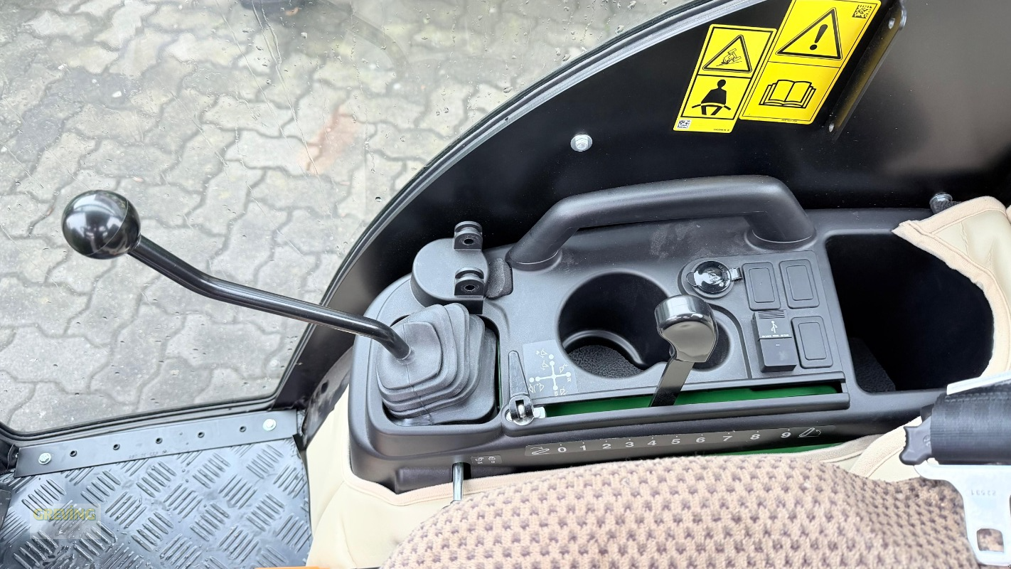 Kommunaltraktor of the type John Deere 1026R, Gebrauchtmaschine in Wesseling-Berzdorf (Picture 7)