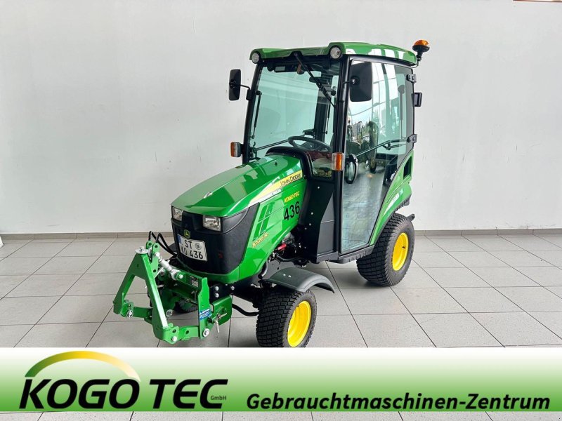 John Deere 1026R, Gebrauchtmaschine, Provozní hod./hektar: 19, Moto-hodiny: 19 Hodin (Obrázek 1) Kommunaltraktor typu John Deere 1026R, Gebrauchtmaschine v Neubeckum (Obrázek 1)