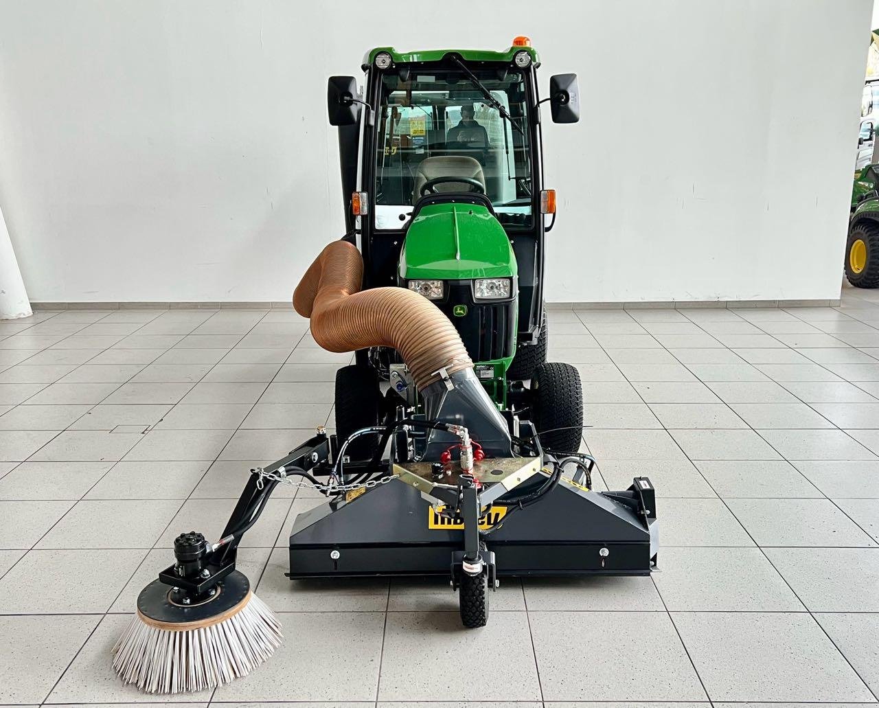 Kommunaltraktor tip John Deere 1026R, Gebrauchtmaschine in Beckum (Poză 3)