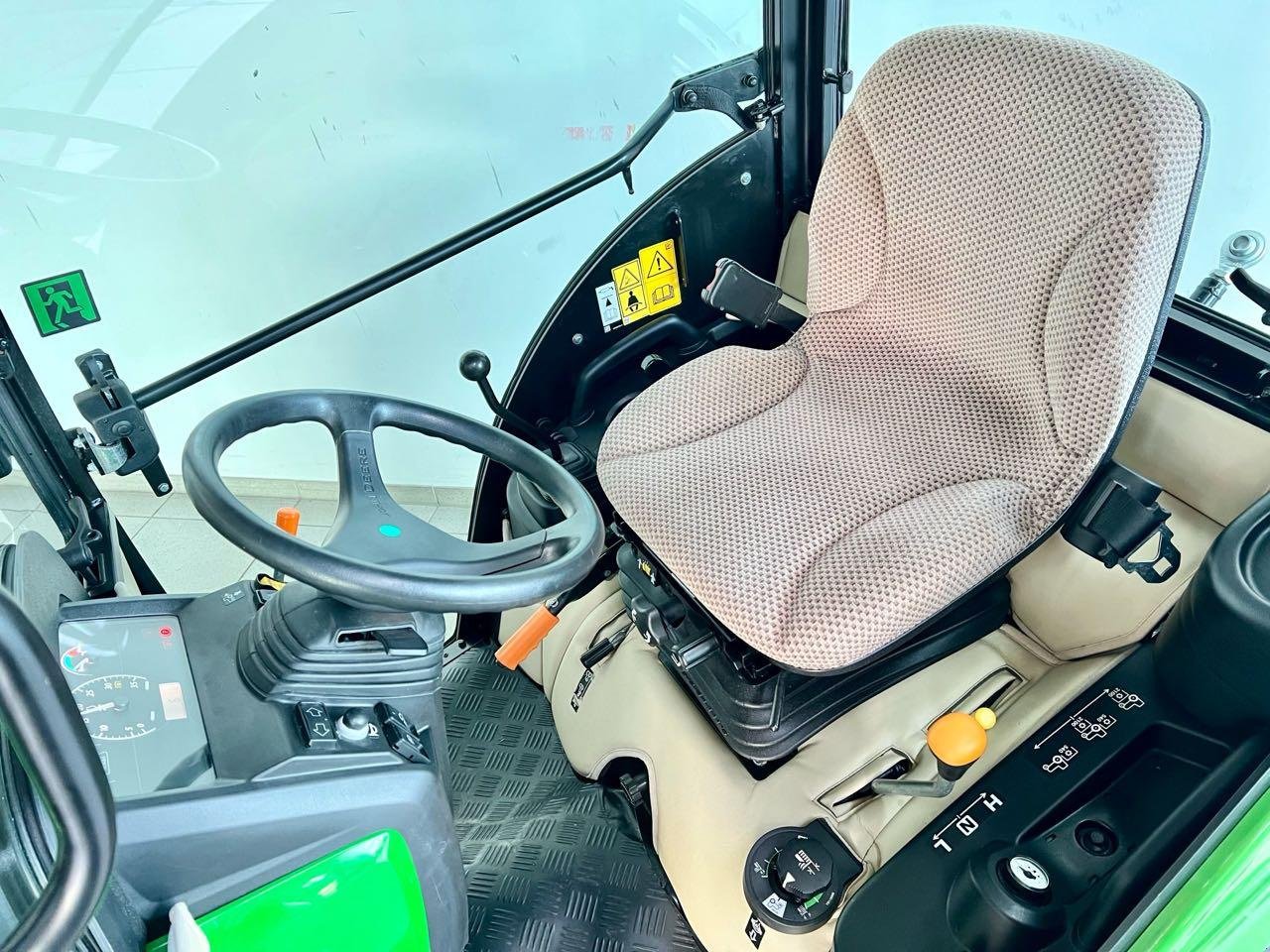 Kommunaltraktor tip John Deere 1026R, Gebrauchtmaschine in Beckum (Poză 2)