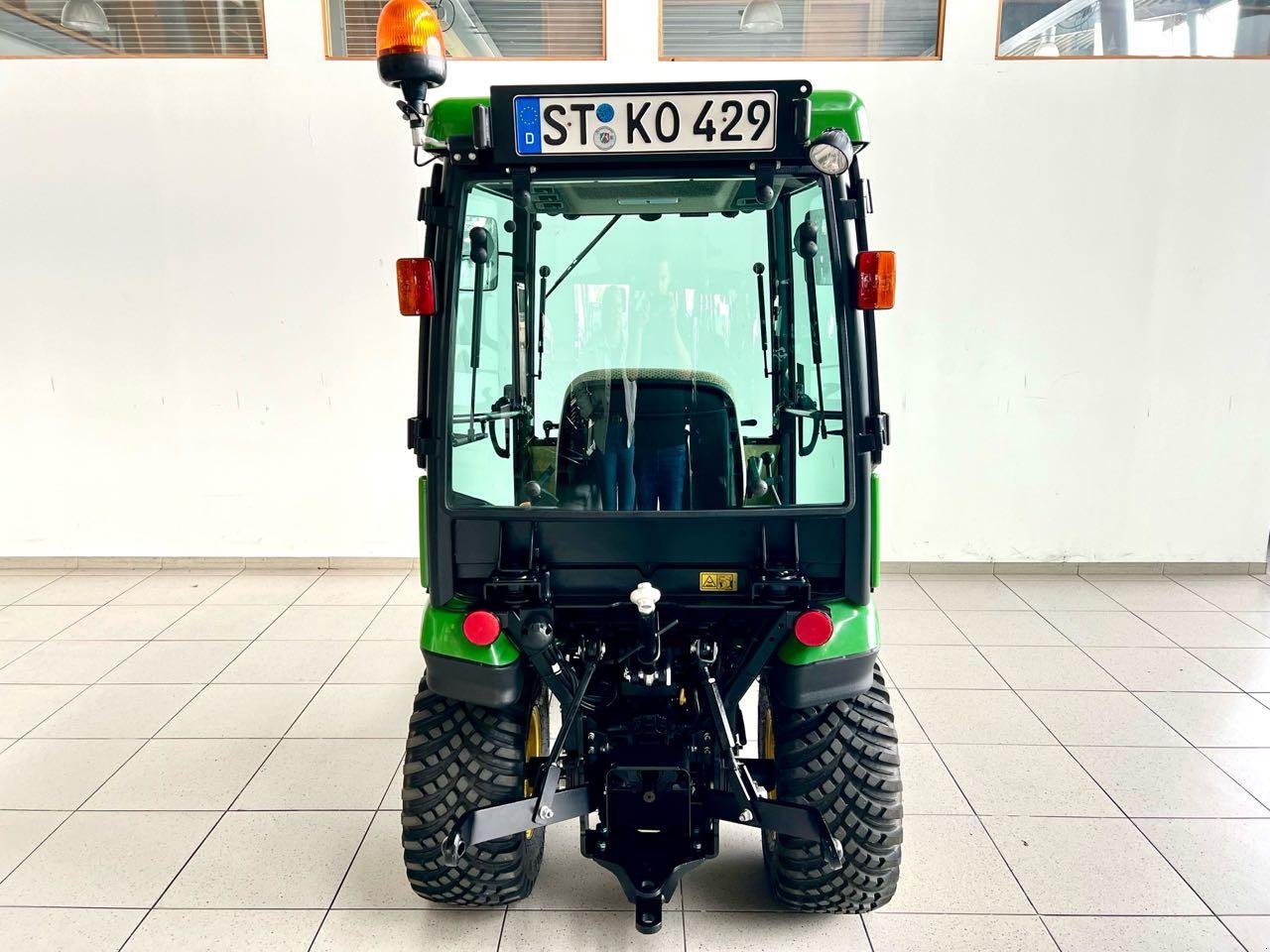 Kommunaltraktor tip John Deere 1026R, Gebrauchtmaschine in Beckum (Poză 7)