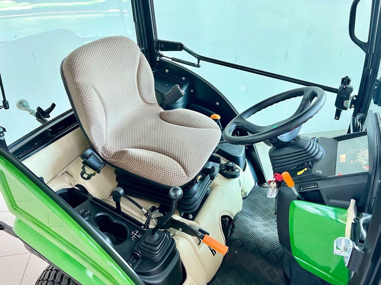 Kommunaltraktor typu John Deere 1026R, Mietmaschine v Beckum (Obrázek 5)