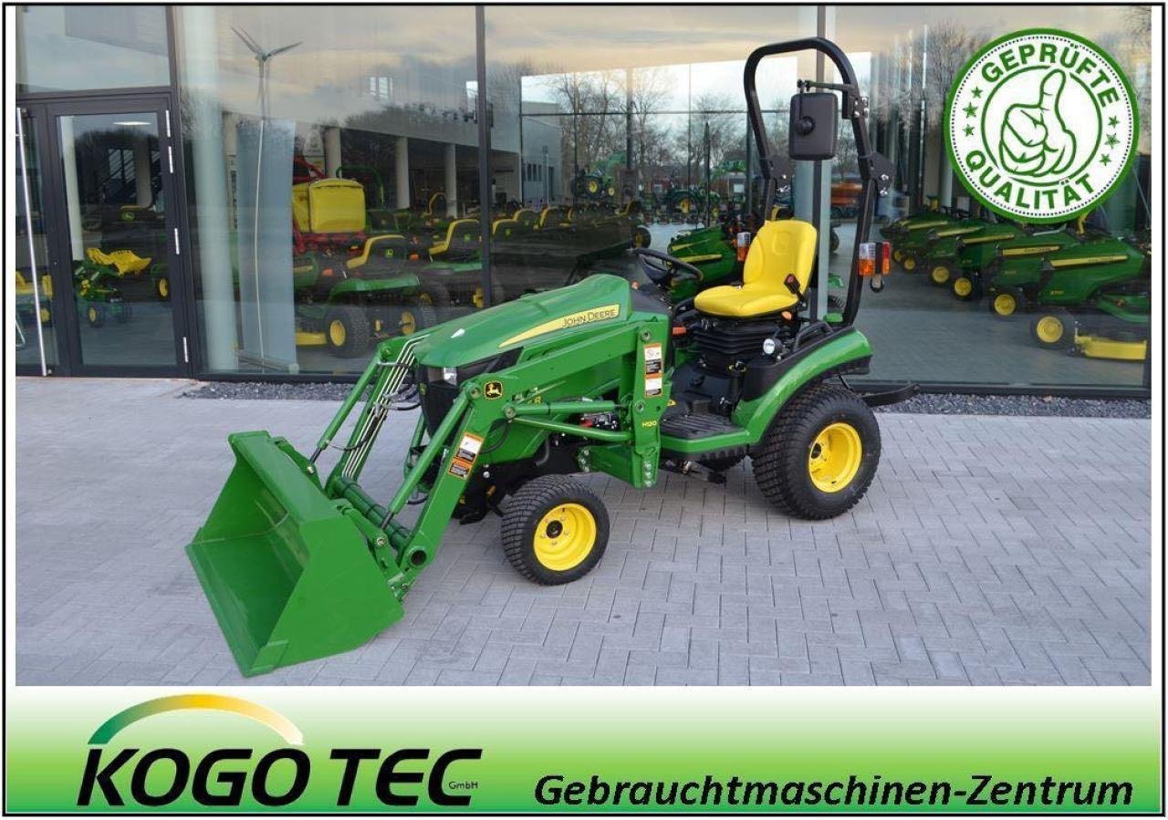 Kommunaltraktor typu John Deere 1026R, Neumaschine v Greven (Obrázek 1)