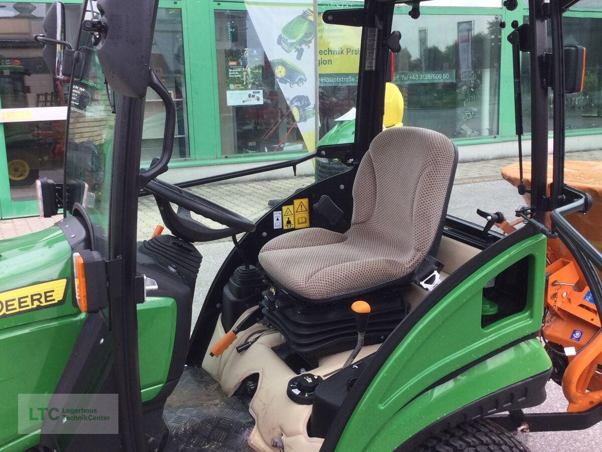 Kommunaltraktor typu John Deere 1026R, Gebrauchtmaschine v Kalsdorf (Obrázek 5)