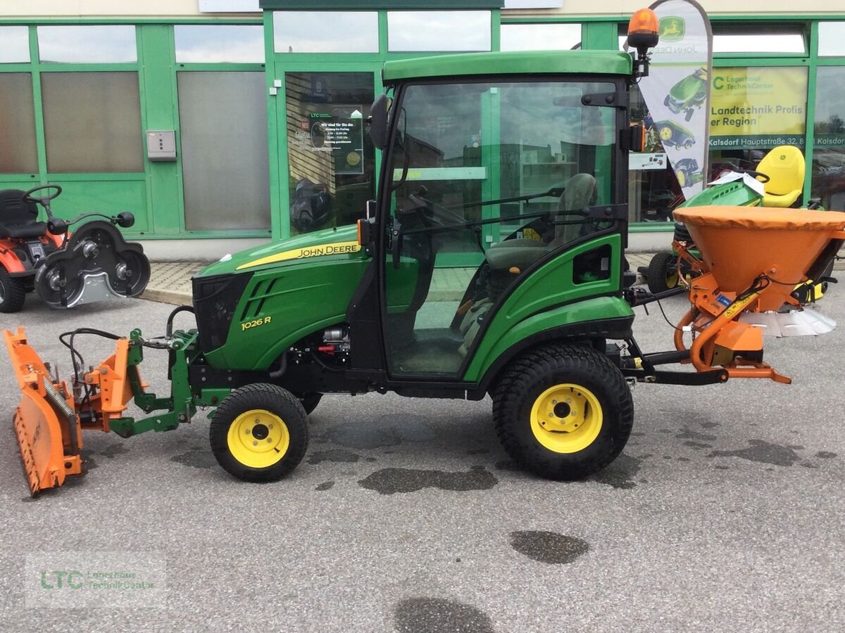 Kommunaltraktor typu John Deere 1026R, Gebrauchtmaschine v Kalsdorf (Obrázek 10)