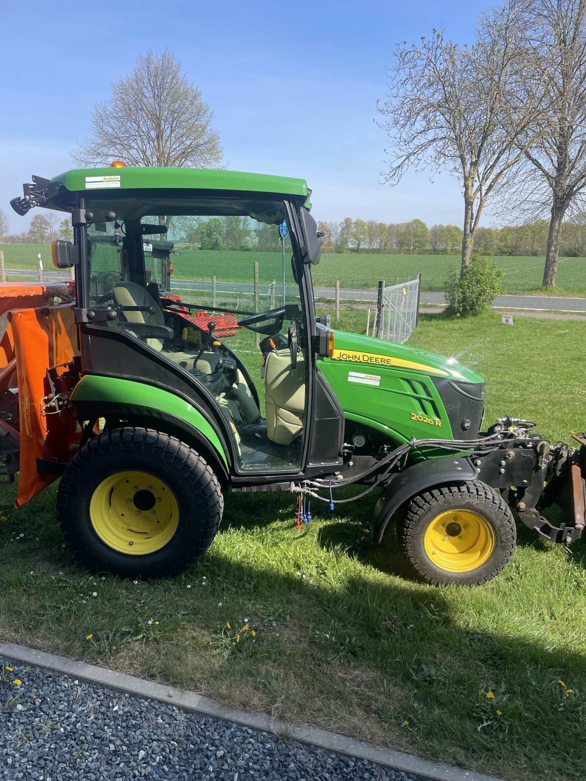 Kommunaltraktor tip John Deere 2026R, Gebrauchtmaschine in Alferde (Poză 1)