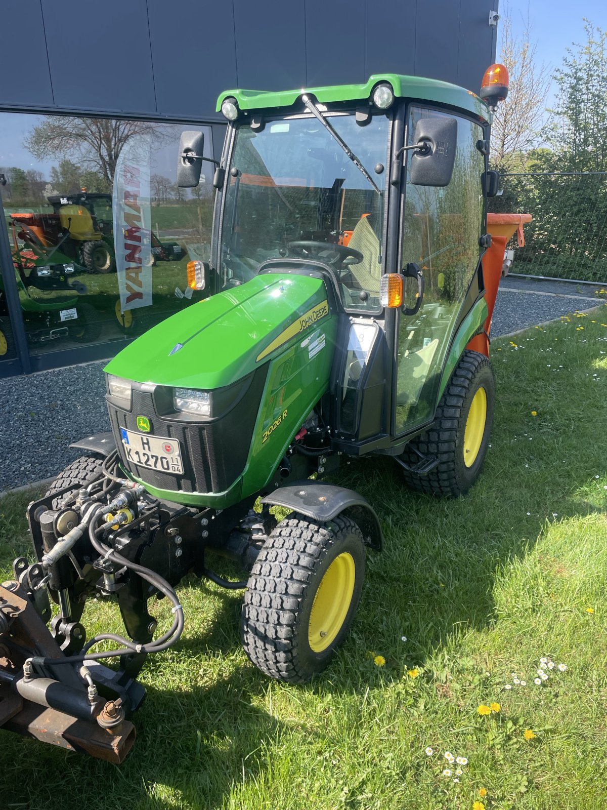 Kommunaltraktor tip John Deere 2026R, Gebrauchtmaschine in Alferde (Poză 3)
