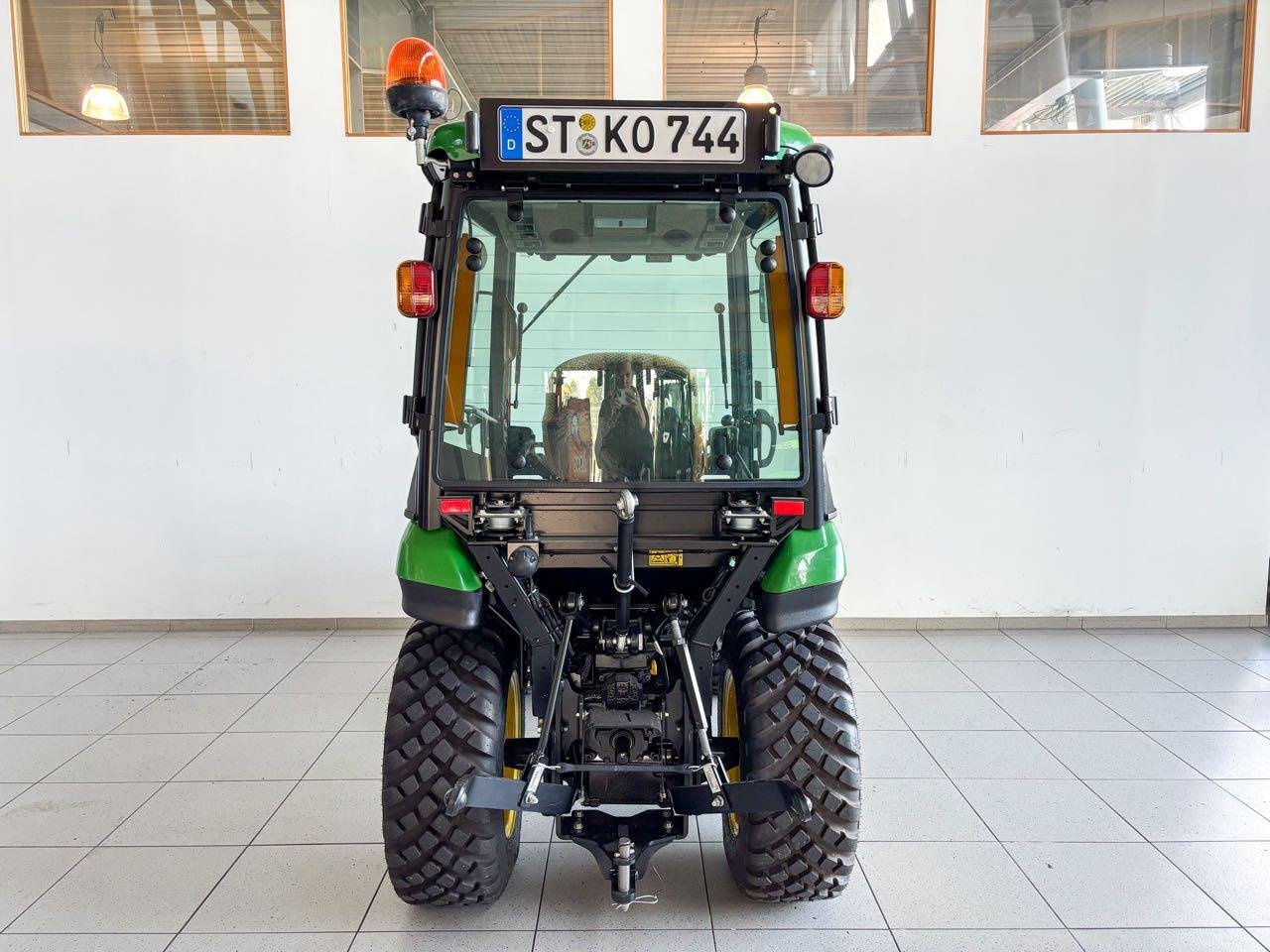 Kommunaltraktor tip John Deere 2026R, Gebrauchtmaschine in Beckum (Poză 4)