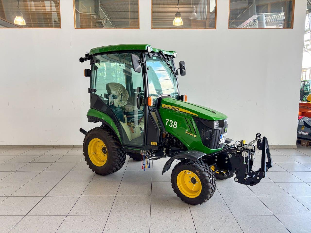 Kommunaltraktor typu John Deere 2026R, Gebrauchtmaschine v Beckum (Obrázek 3)