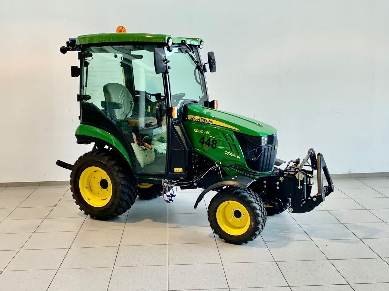 Kommunaltraktor typu John Deere 2026R, Gebrauchtmaschine w Neubeckum (Zdjęcie 2)