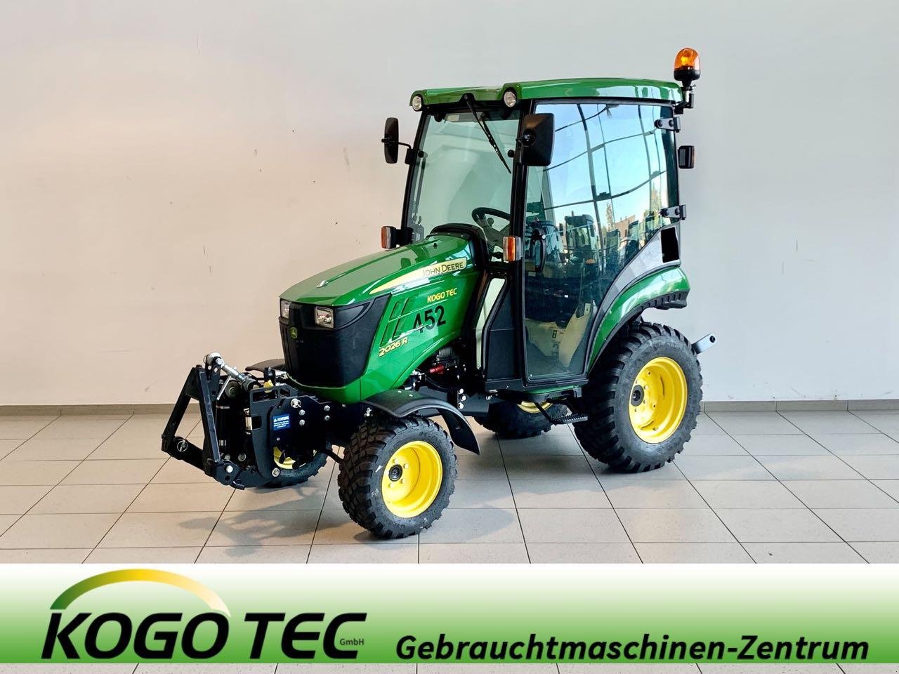 Kommunaltraktor типа John Deere 2026R, Gebrauchtmaschine в Neubeckum (Фотография 1)