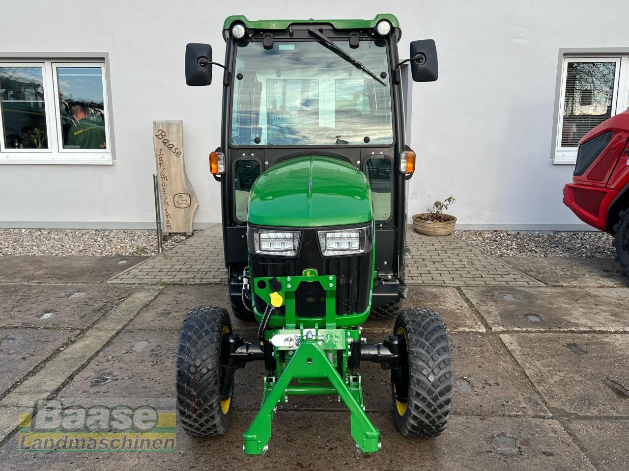 Kommunaltraktor Türe ait John Deere 2032R Kompaktschlepper, Gebrauchtmaschine içinde Holthof (resim 2)