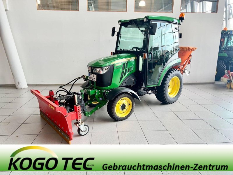 Kommunaltraktor vrste John Deere 2032R, Mietmaschine v Beckum (Slika 1)