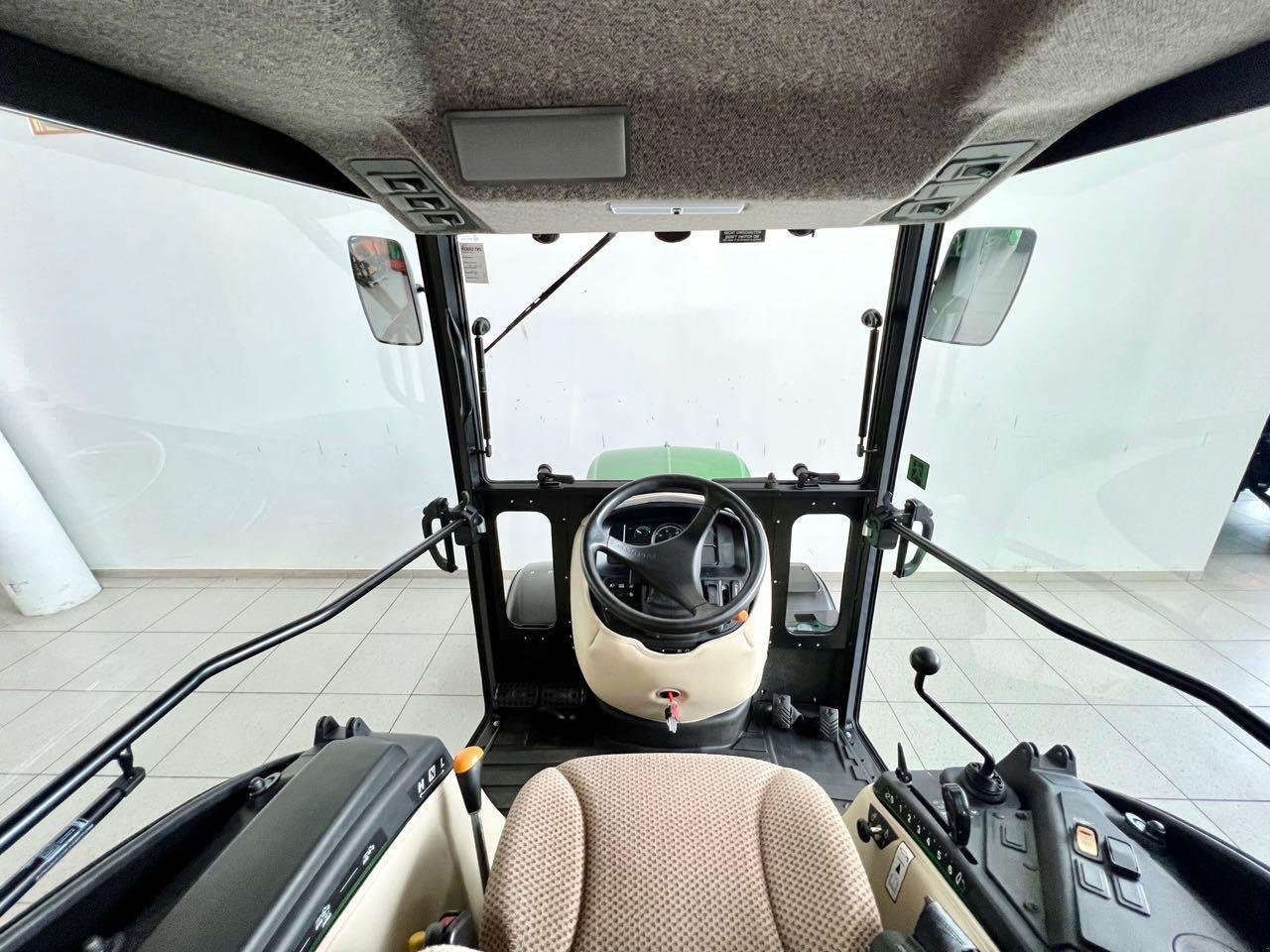 Kommunaltraktor typu John Deere 2032R, Mietmaschine v Beckum (Obrázek 5)