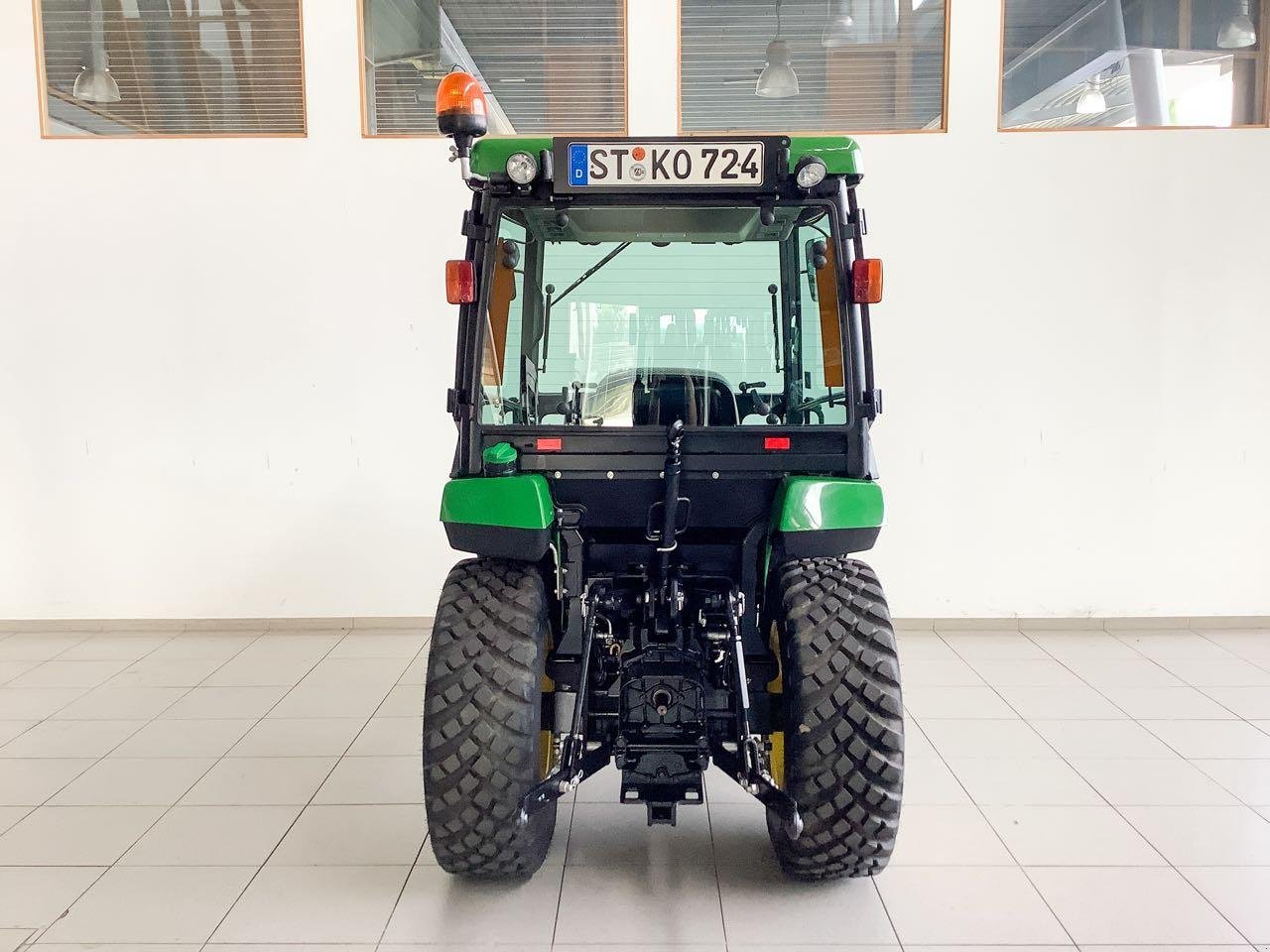 Kommunaltraktor typu John Deere 2038R, Gebrauchtmaschine v Beckum (Obrázek 5)